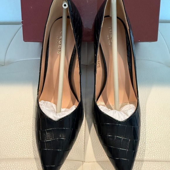 TORGEIS Womens Daisy Pump 6.5 - Picture 2 of 5